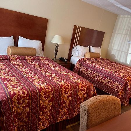Riviera Inn And Suites Eksteriør bilde