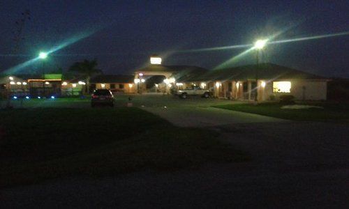 Riviera Inn And Suites Eksteriør bilde